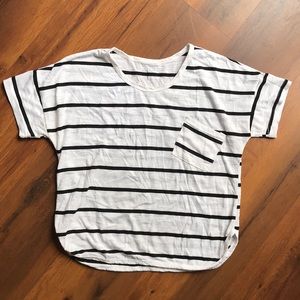 Cropped stripped t shirt